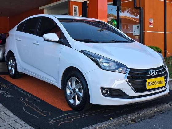 HYUNDAI HB20S 1.6 COMFORT PLUS 16V FLEX 4P AUTOMÁTICO HYUNDAI HB20S 1.6 COMFORT PLUS 16V FLEX 4P AUTOMÁTICO
